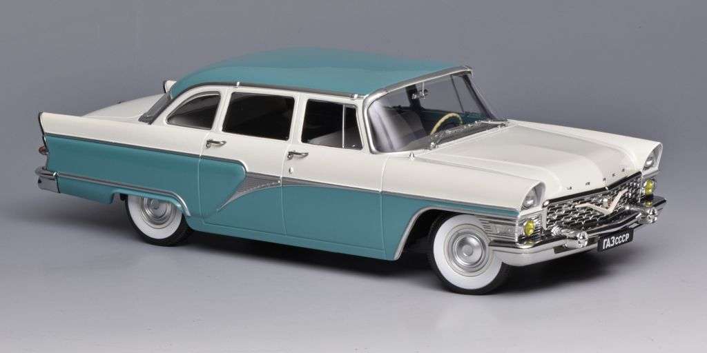 118 Triple9 GAZ 13 Seagull 1959 groen wit