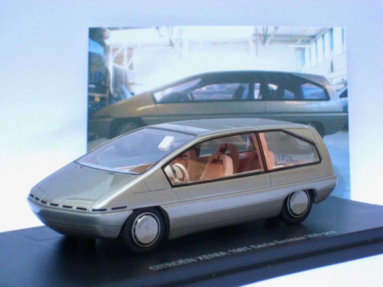 143 Franstyle Citroen Xenia