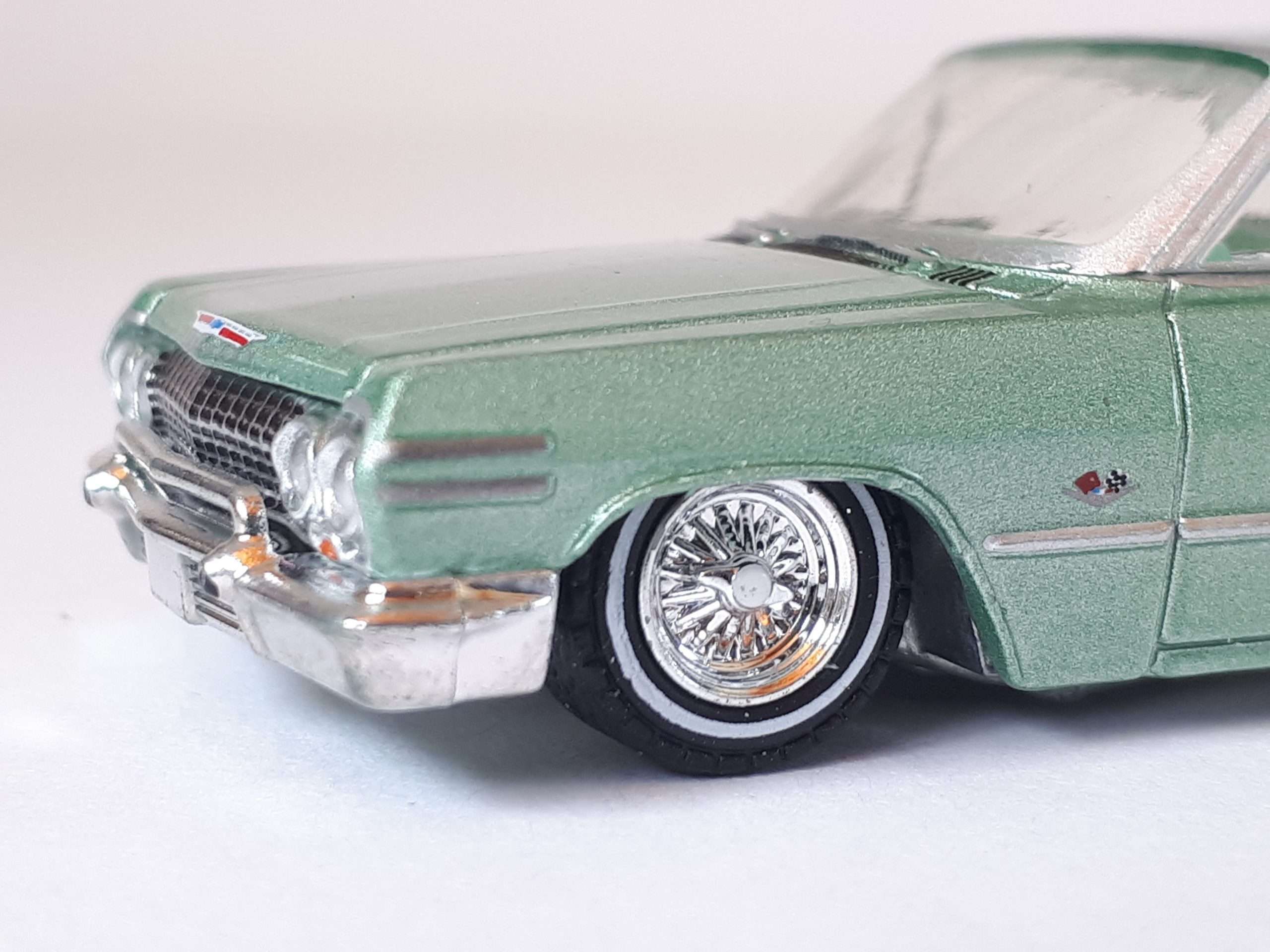 164 GreenLight Chevrolet Impala 5