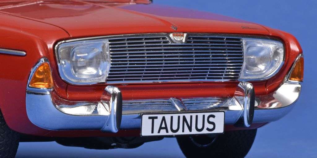 18BoS Ford Taunus 20M P5 1965 3