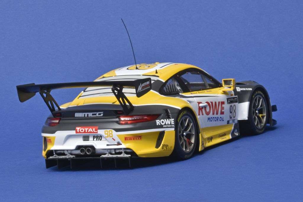 18ixo Porsche 911 GT3 R Spa 24h winner BamberTandyVanthoor 3