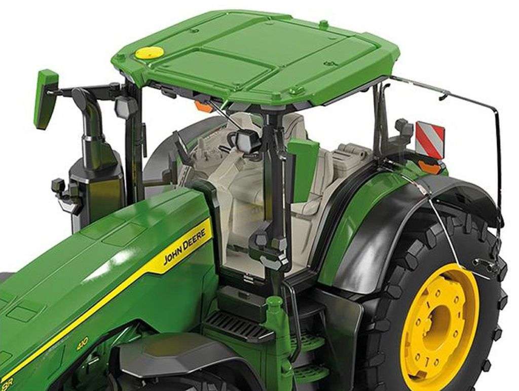 32wiking John Deere R8 410 3 compressed