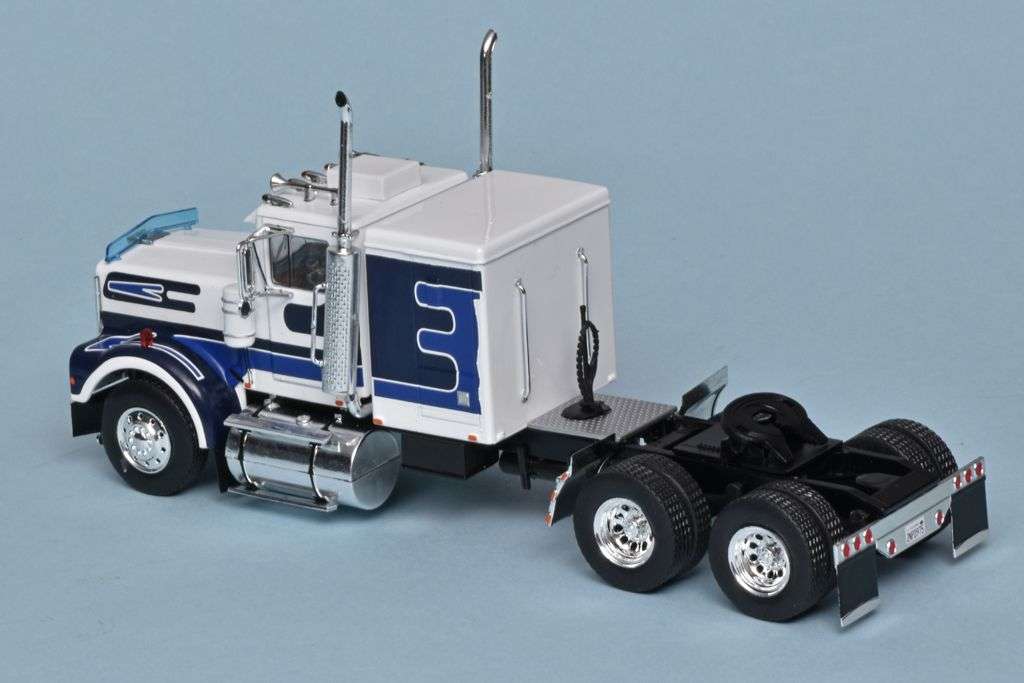 IXO Marmon 2