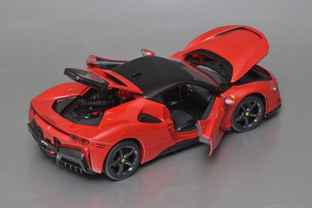 118 BBurago Ferrari SF90 Stradale 2020 open