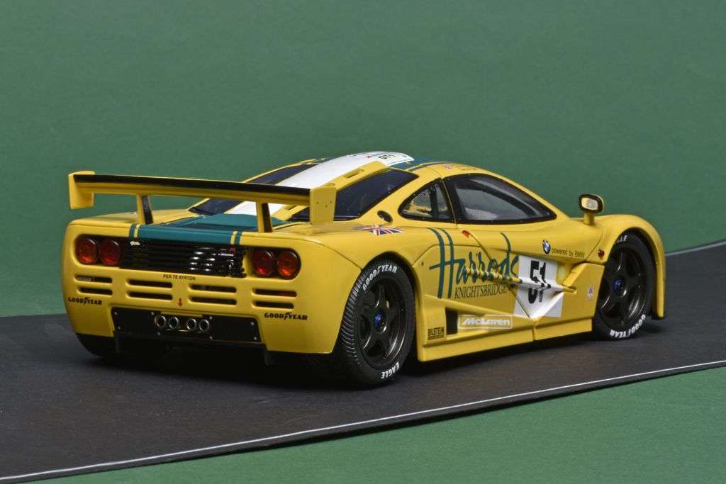 118 Solido McLaren GT R Short Tale LM 1995 achter