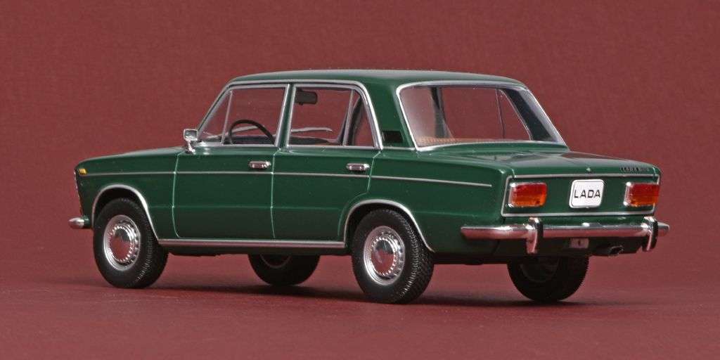124 WhiteBox Lada 1500 1977 achter 124 WhiteBox Lada 1500 1977 achter