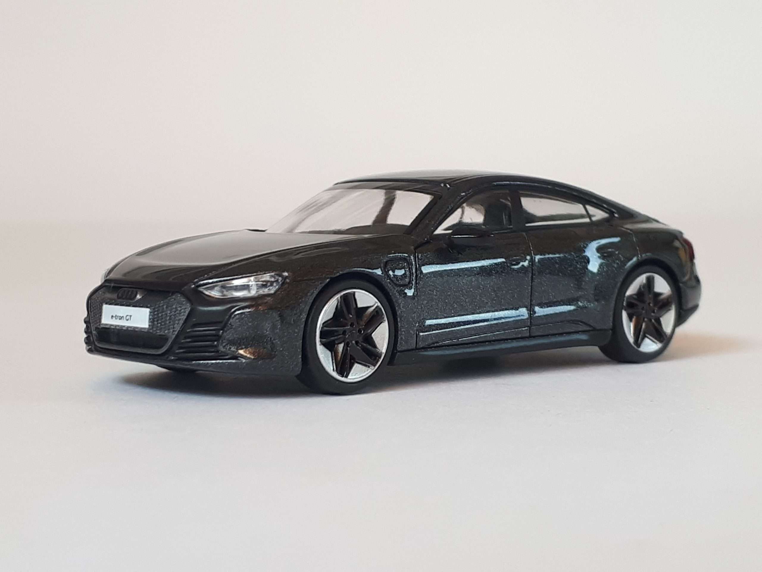 164 Para64 Audi e tron GT 1