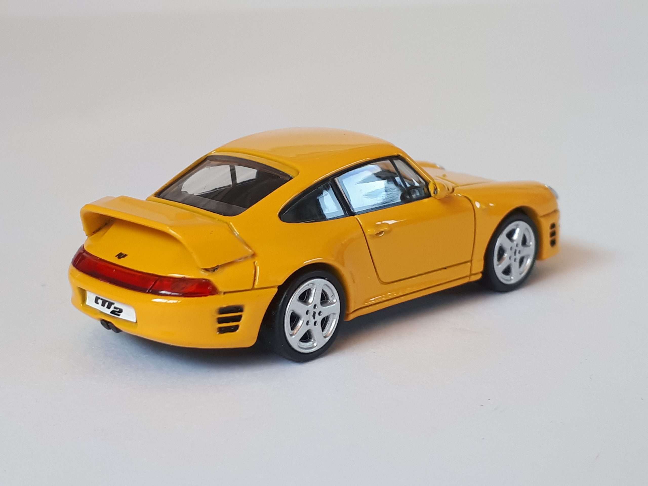 164 Para64 Ruf CTR2 2