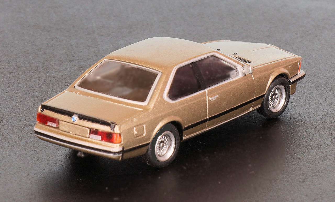 187 Brekina BMW 635 CSi achter