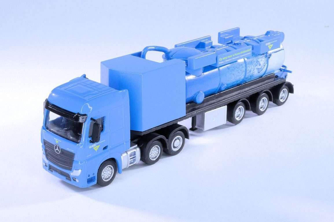 187 IMC Mercedes Benz Actros Vacupress Max Loader
