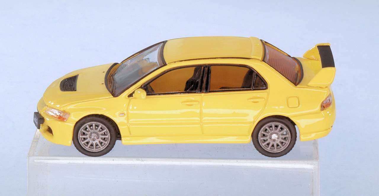 187 MicroCity87 Mitsubishi Lancer Evo9 opzij