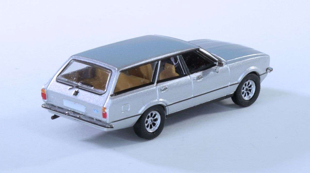 187 PCX87 Ford Taunus Turnier TC2 achter