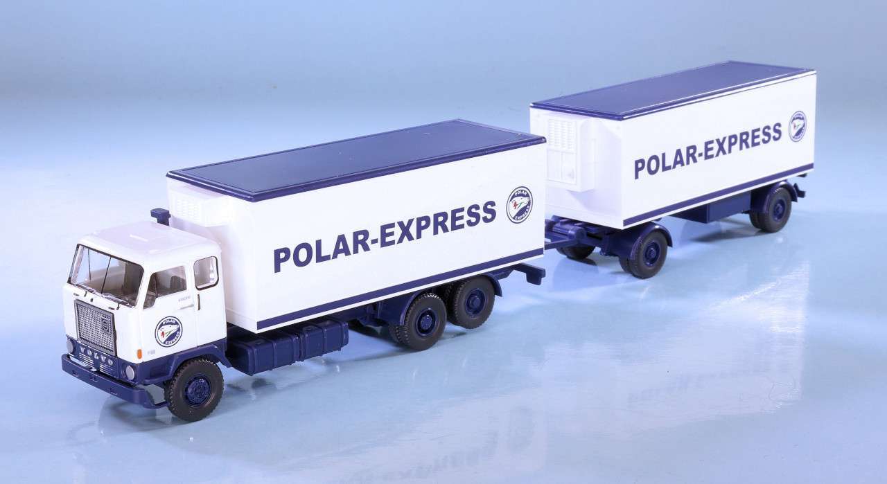187 Wiking Volvo F88 Polar