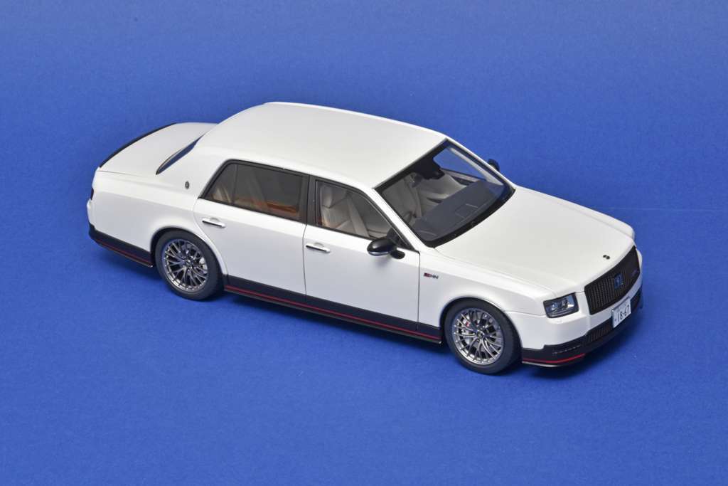18AA Toyota Century GRMN 2019 1