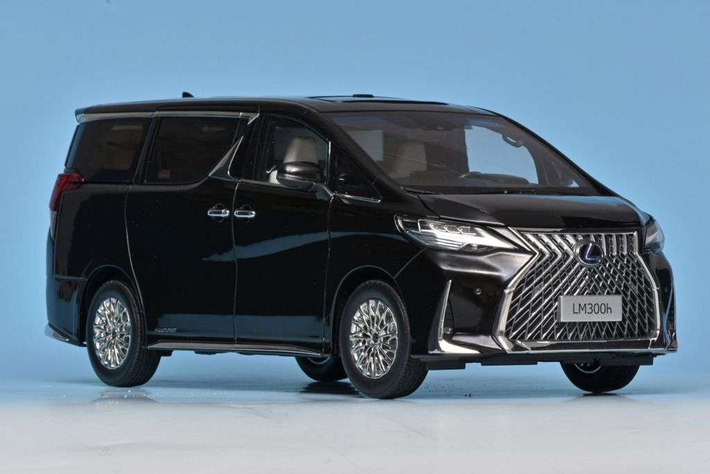 18Kyosho Lexus LM300h 2019 1 18Kyosho Lexus LM300h 2019 1