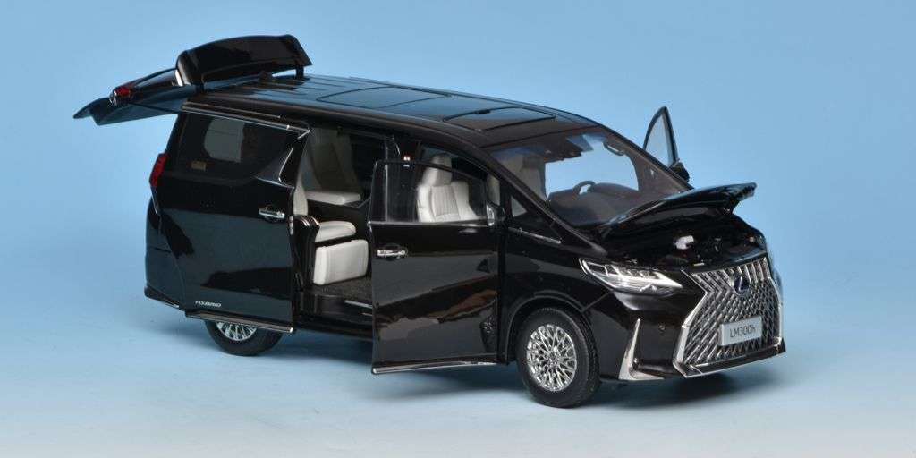 18Kyosho Lexus LM300h 2019 7 18Kyosho Lexus LM300h 2019 7