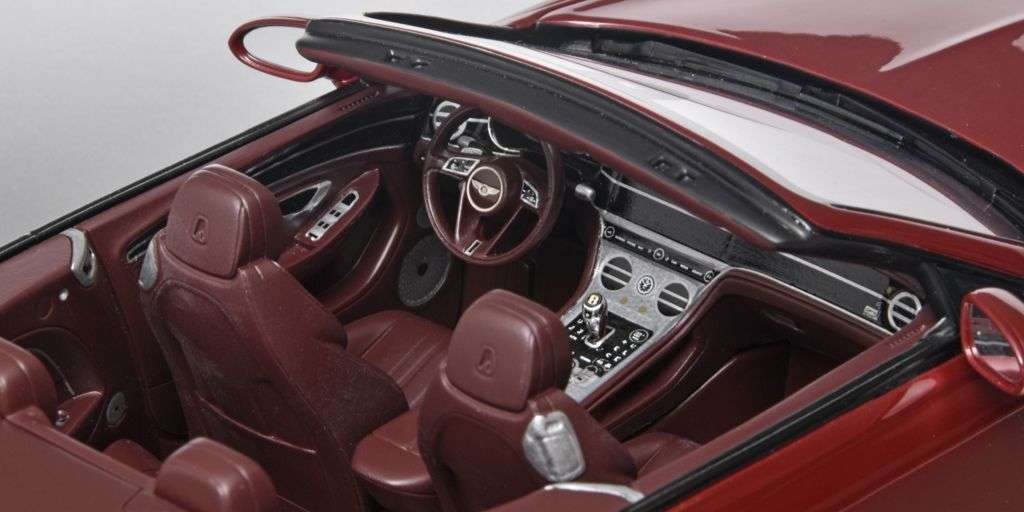 18TSM Bentley Continental GT Conv Mulliner Nr 1 2019 3