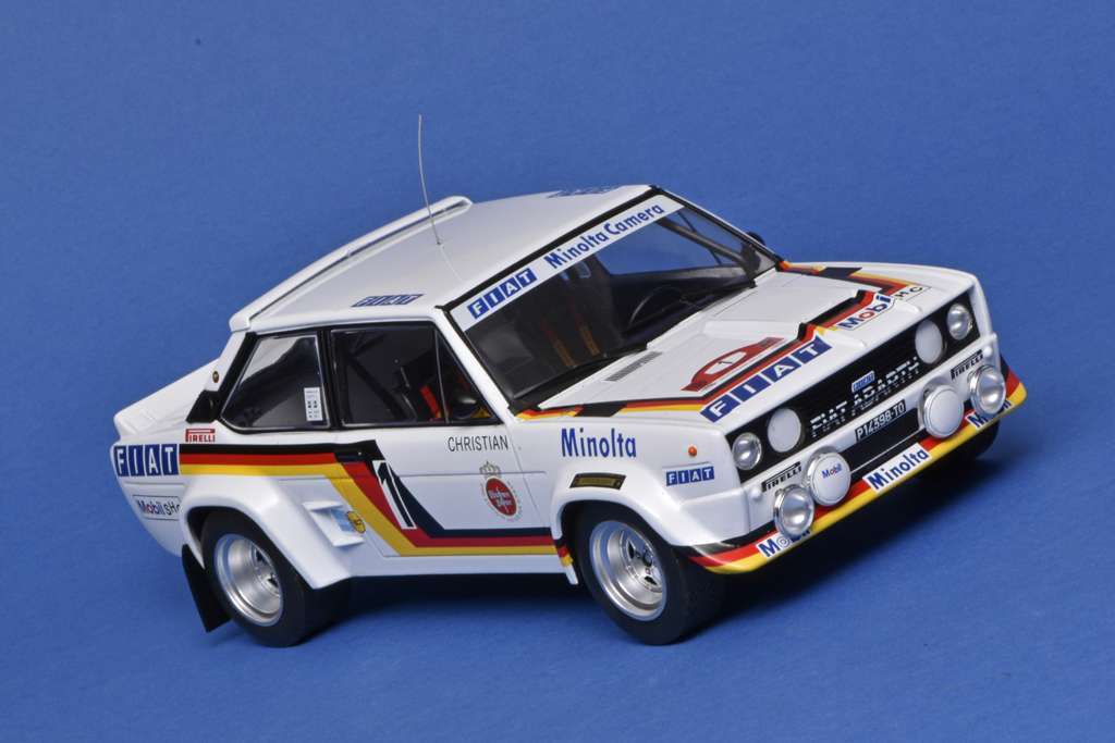 18ixo Fiat 131 Abarth Rallye DM 1979 1