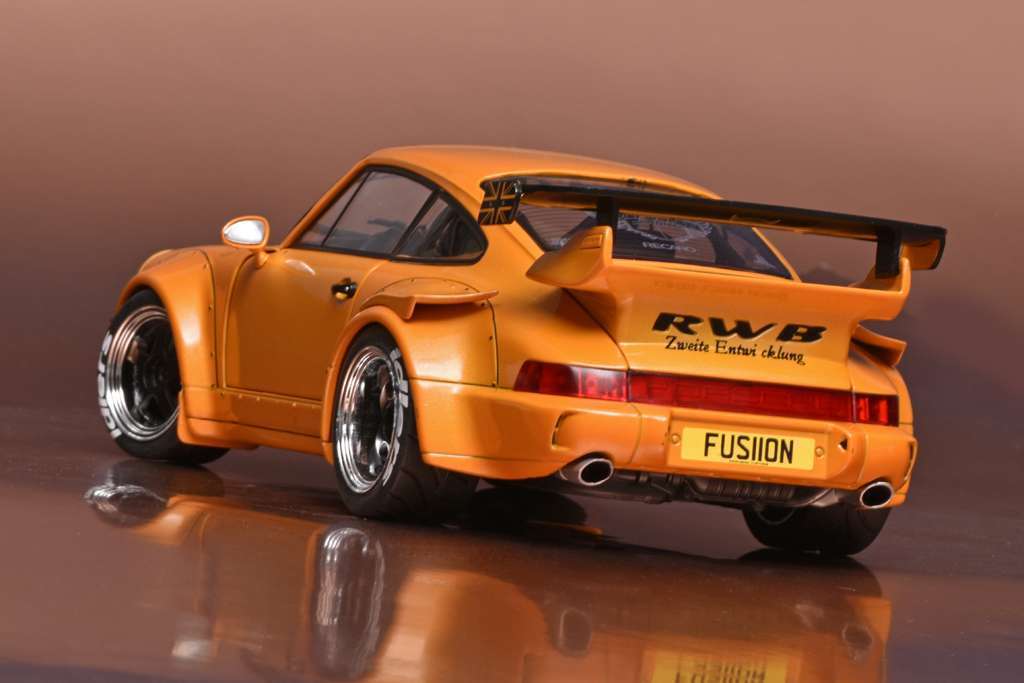 18solido Porsche 911 RWD 2