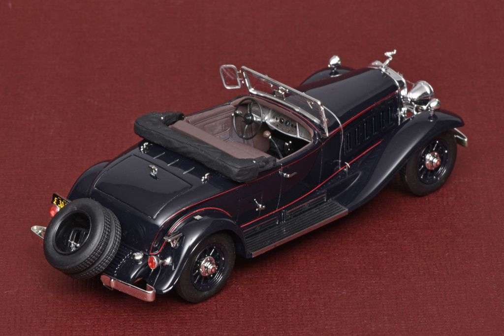 43Matrix Cadillac V16 452 Road Fleetwood 1930 3