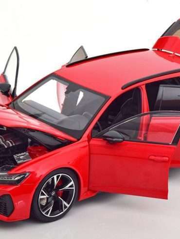 118 KengFai Audi RS6 Avant 2021 open