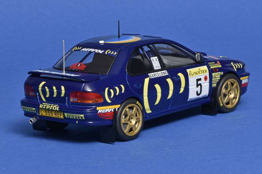124 Ixo Subaru Impreza 555 rally 1995 achter 124 Ixo Subaru Impreza 555 rally 1995 achter