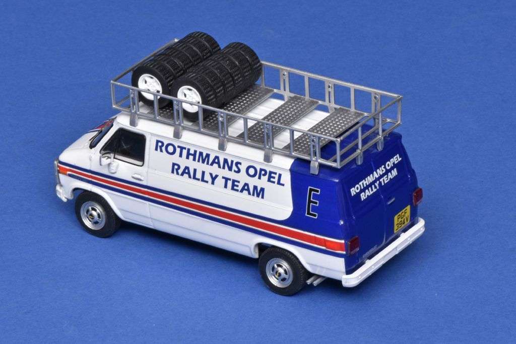 43ixo Chevrolet G series van Opel rallyteam 1983 2