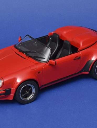 12Schuco Porsche 911 Speedster 1989 1