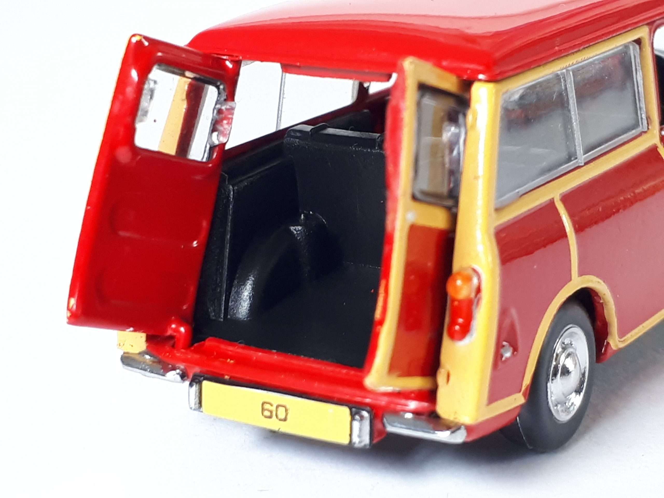 150 Tiny Austin Mini Countryman 5 150 Tiny Austin Mini Countryman 5