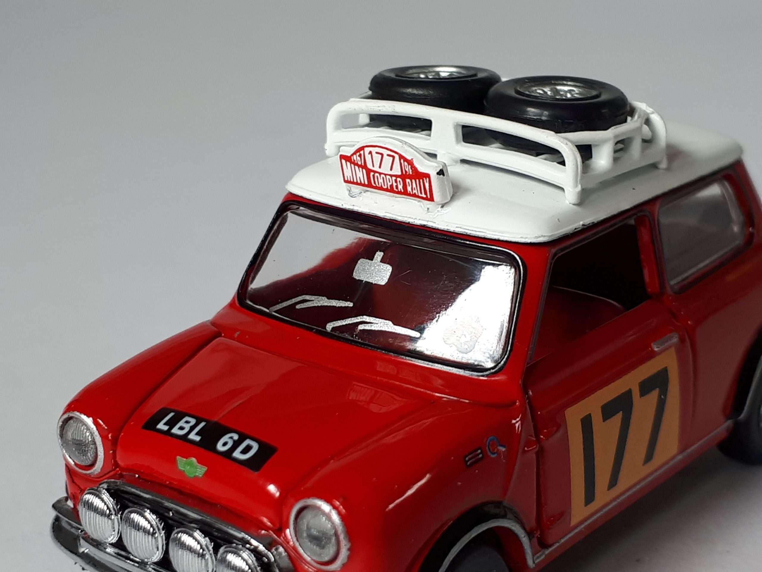 150 Tiny Mini Cooper 3 150 Tiny Mini Cooper 3