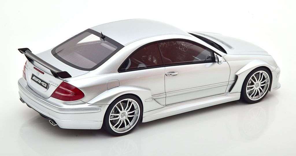 18OttO mobile Mercedes Benz CLK DTM AMG 2004 2 18OttO mobile Mercedes Benz CLK DTM AMG 2004 2
