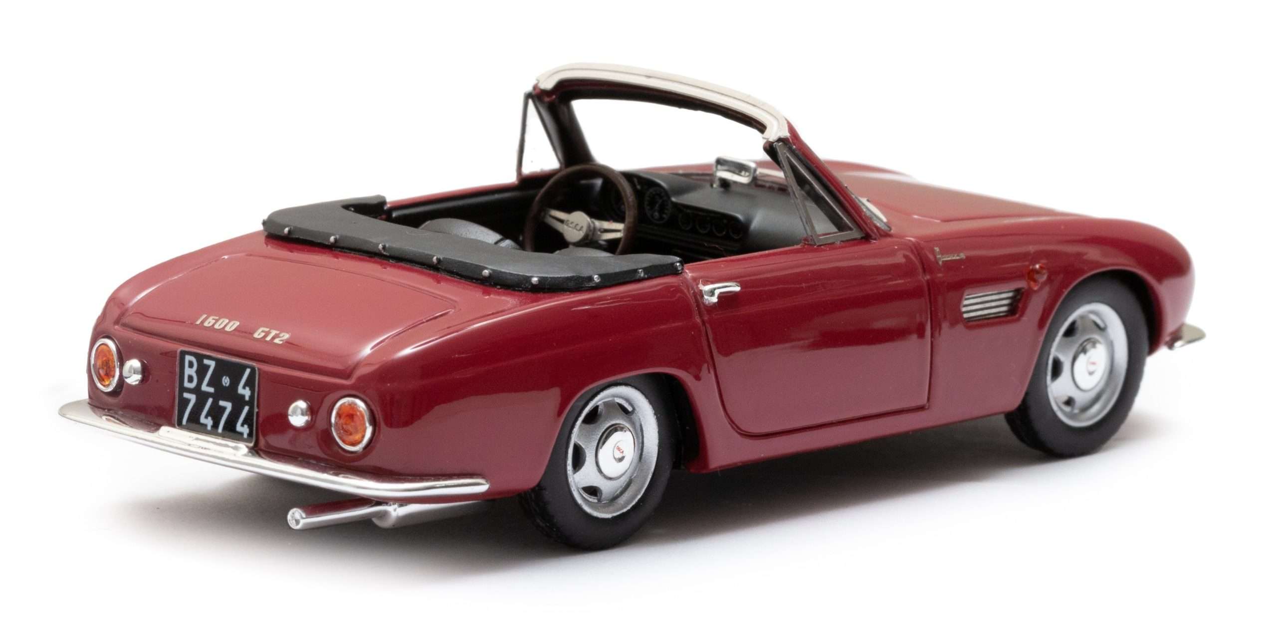 43Esval Osca1600GT cabrioletFissore top down1963 EMEU43009B 2 43Esval Osca1600GT cabrioletFissore top down1963 EMEU43009B 2