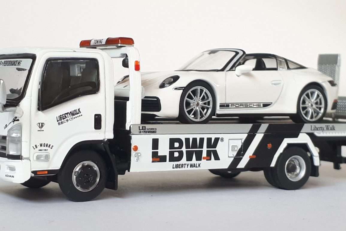 164 MiniGT Isuzu N serie 3