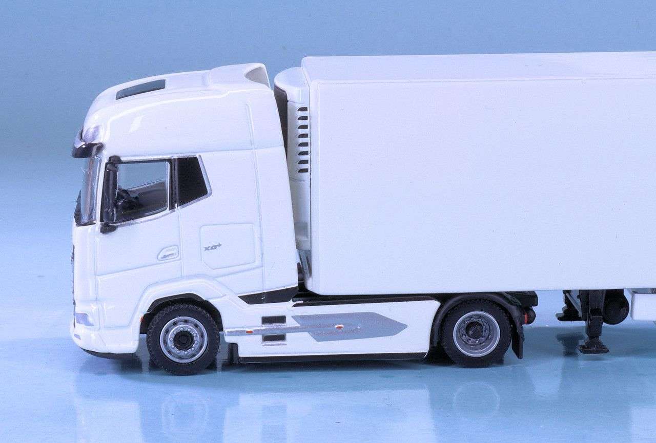 187 Tekno DAF XG zijaanzicht 187 Tekno DAF XG zijaanzicht