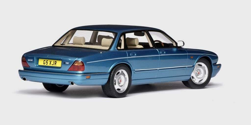 18Cult Jaguar XJR X300 1995 3 18Cult Jaguar XJR X300 1995 3