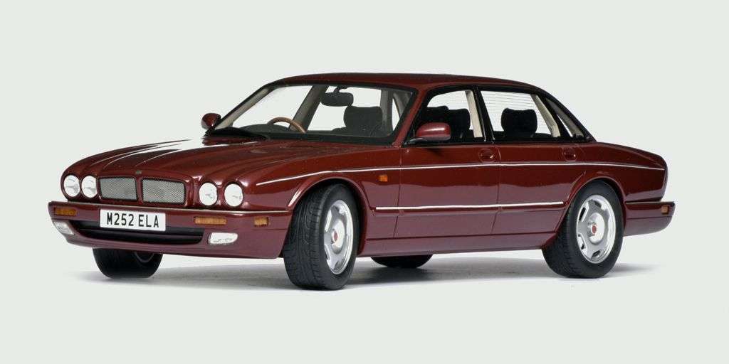 18Cult Jaguar XJR X300 1995 4 18Cult Jaguar XJR X300 1995 4
