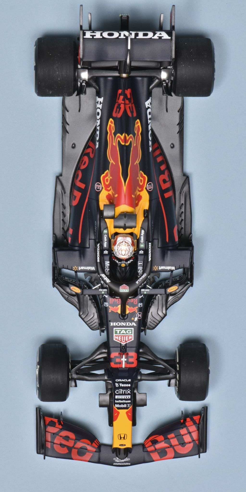 18minic Redbull RB16B 2021 Max V wereldkampioen 3 18minic Redbull RB16B 2021 Max V wereldkampioen 3