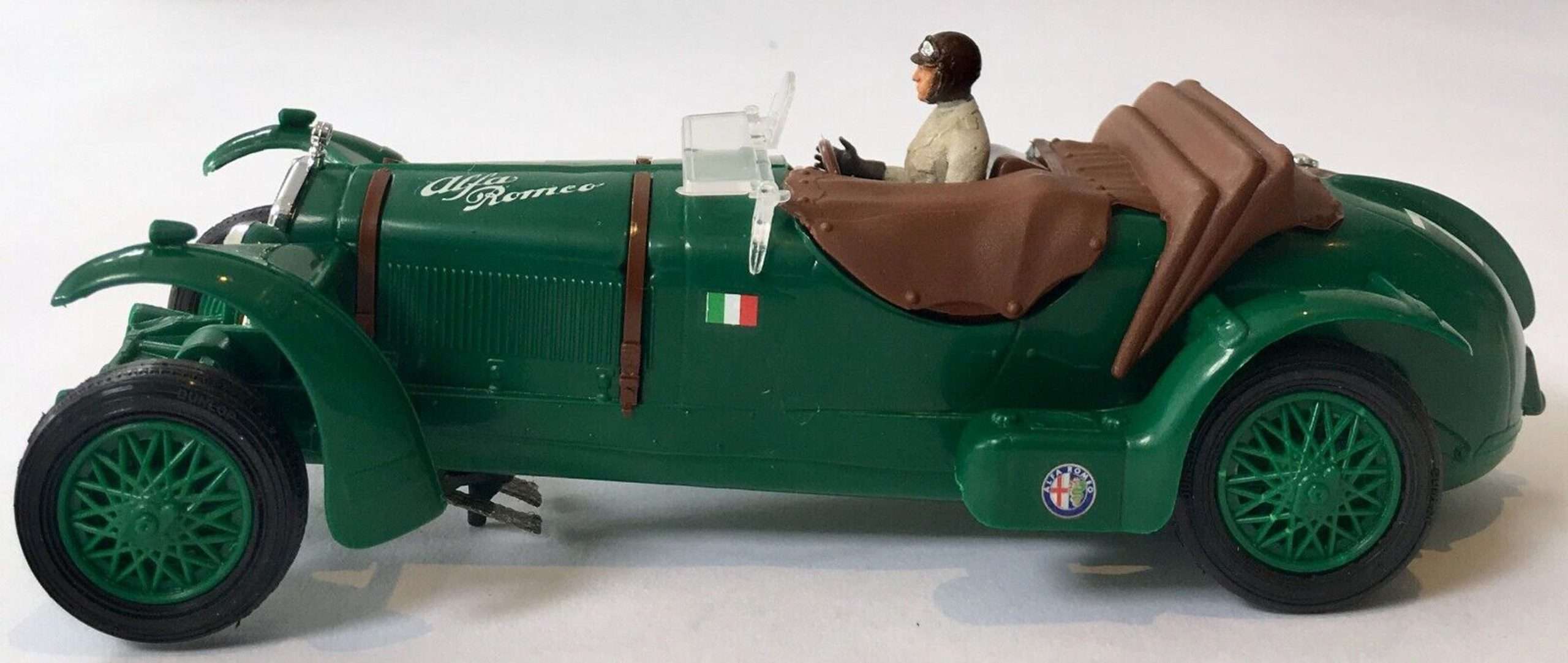 Alfa Romeo Slot Affair groen 2 Alfa Romeo Slot Affair groen 2
