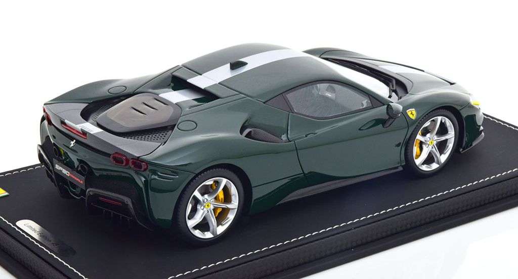 118 BBR Ferrari SF90 Stradale Pack Fiorano achter 118 BBR Ferrari SF90 Stradale Pack Fiorano achter