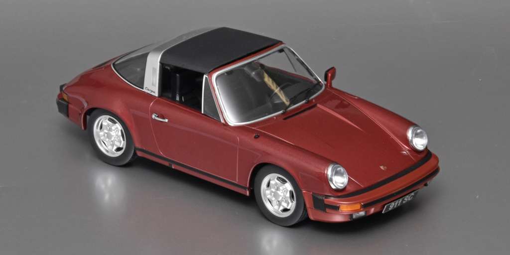 118 KK Scale Porsche 911 SC 1978 Targa