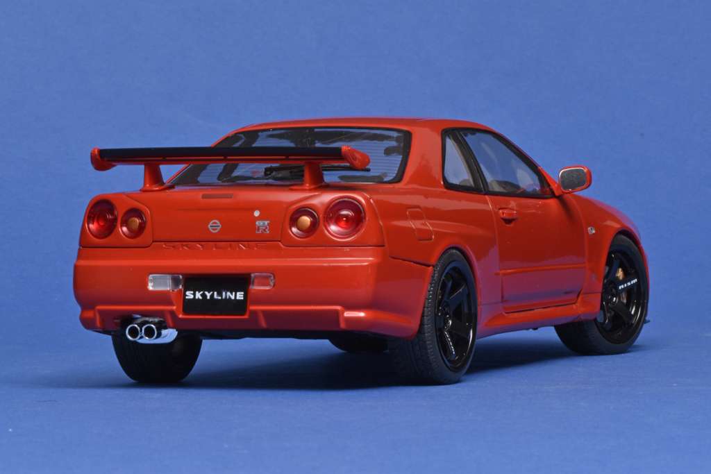 118 Solido Nissan Skyline GT R R34 1999 achter 118 Solido Nissan Skyline GT R R34 1999 achter