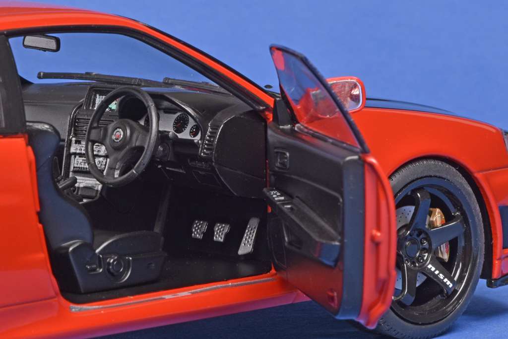 118 Solido Nissan Skyline GT R R34 1999 interieur 118 Solido Nissan Skyline GT R R34 1999 interieur
