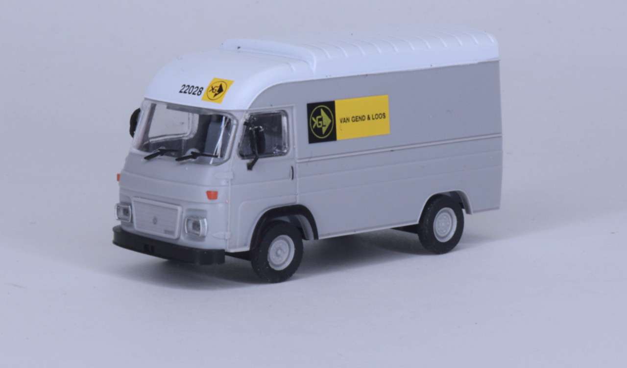 187 IGRA Saviem SG2 22028 187 IGRA Saviem SG2 22028