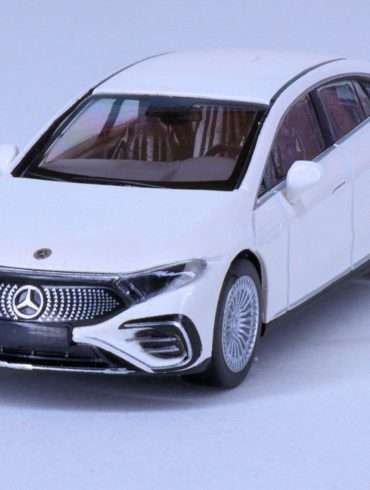 187 Herpa Mercedes Benz EQS