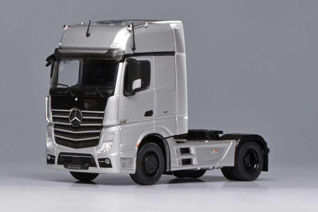 IXO MB MP4 1