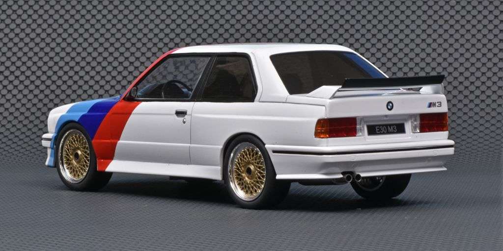 118 Ixo BMW M3 E30 1989 achter 118 Ixo BMW M3 E30 1989 achter