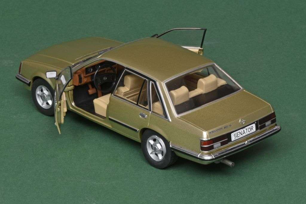 124 WhiteBox Opel Senator A1 1978 open 124 WhiteBox Opel Senator A1 1978 open