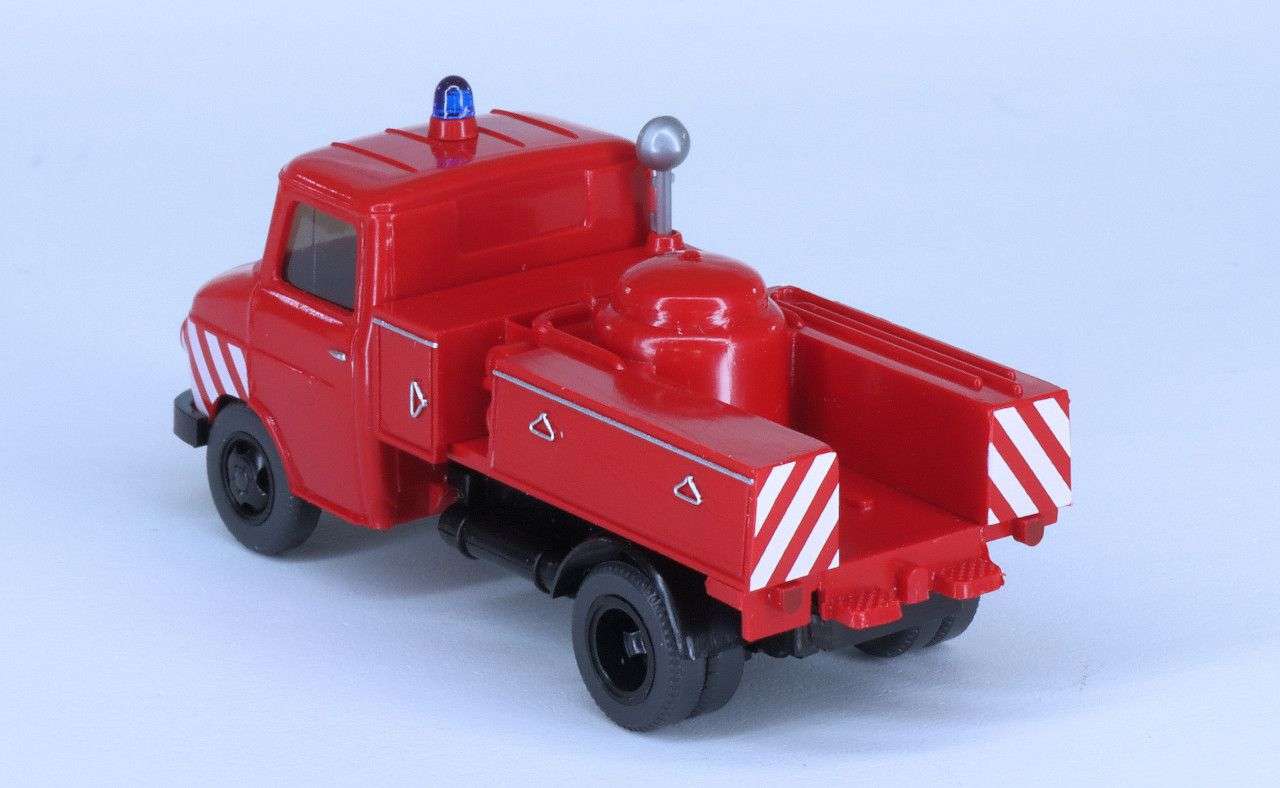 187 Wiking Opel Blitz Poederblusser achter 187 Wiking Opel Blitz Poederblusser achter