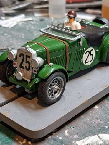 Singer Nine 1