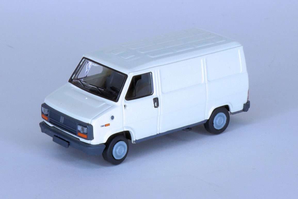 187 Brekina Fiat Ducato